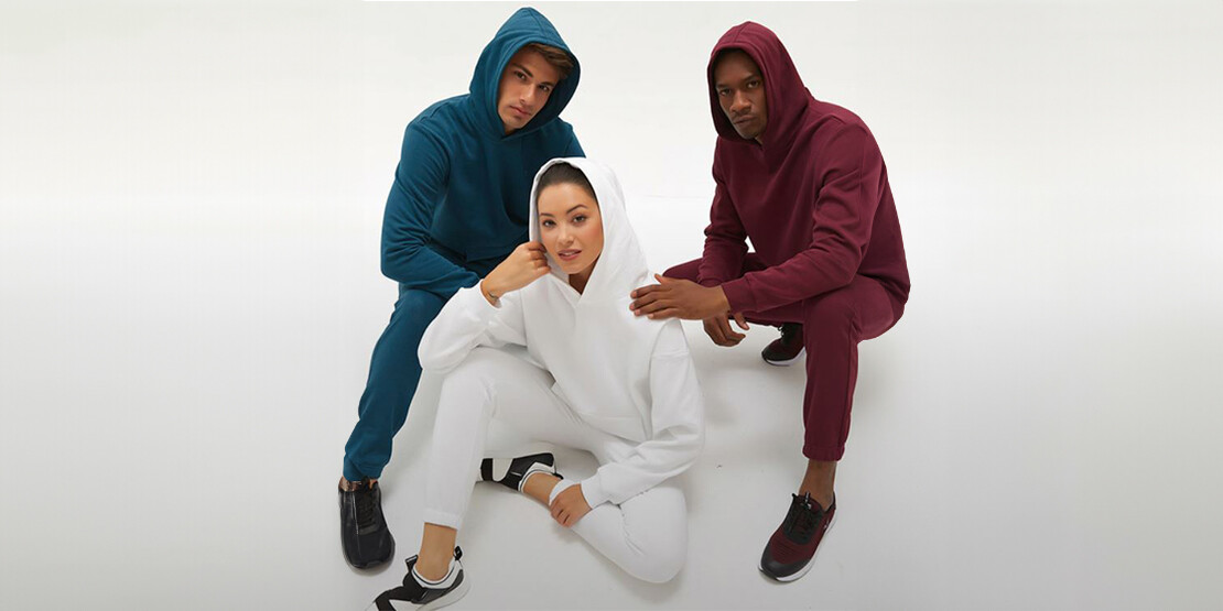 Şık ve Rahat Eşofman Kombinleri