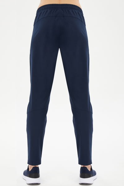 Kadın Lacivert İnce Dokuma Kumaş Outdoor Eşofman Altı | 0433 - BİLCEE (1)