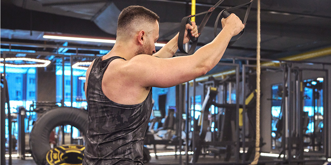 Omuzlarınızı Güçlendirecek En İyi Antrenman Programı