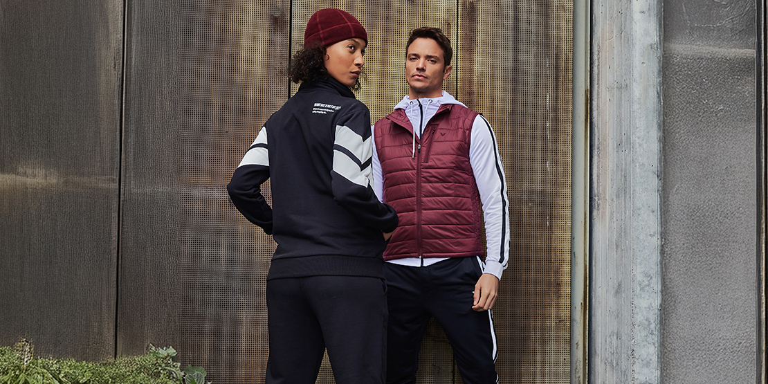 Siyah Eşofman Altı Üstüne Ne Giyilir?